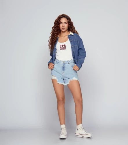 Naila Short Desflecado Proceso Claro TyperAZ