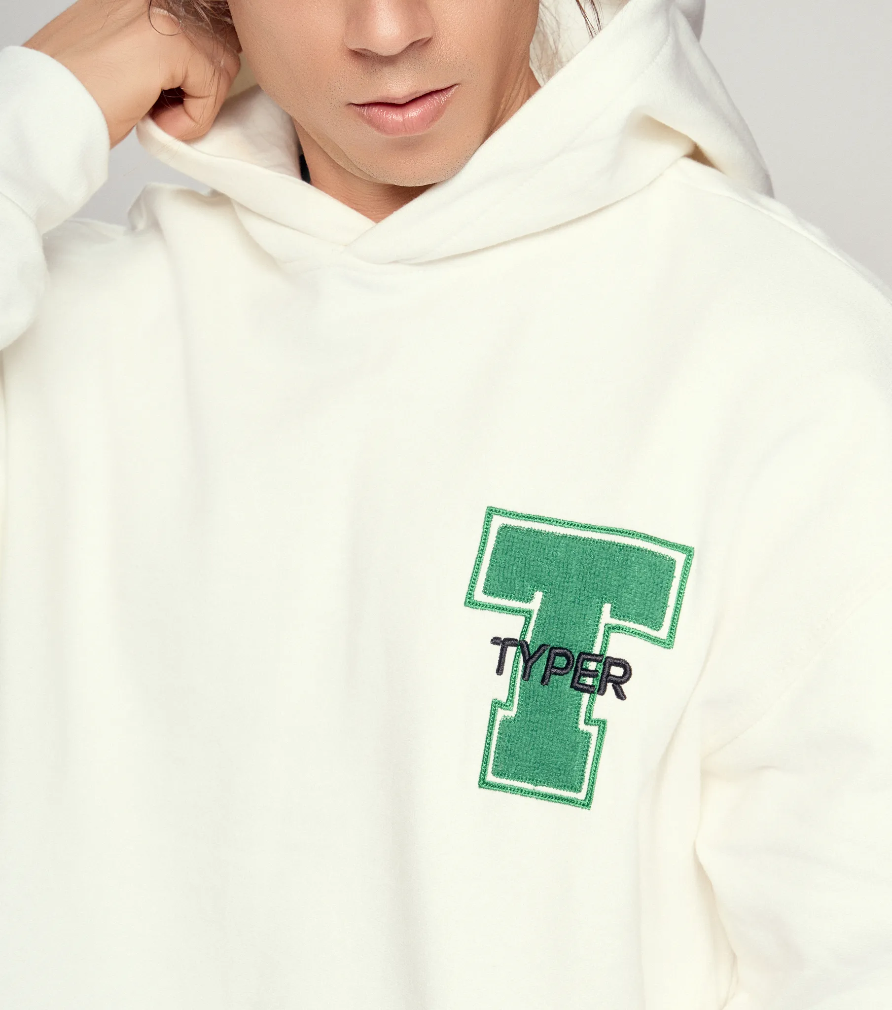 Ares Hoodie Oversize Typer 833692 