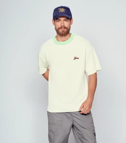 Borton T Shirt Cuello Tejido En Lineas TyperVC