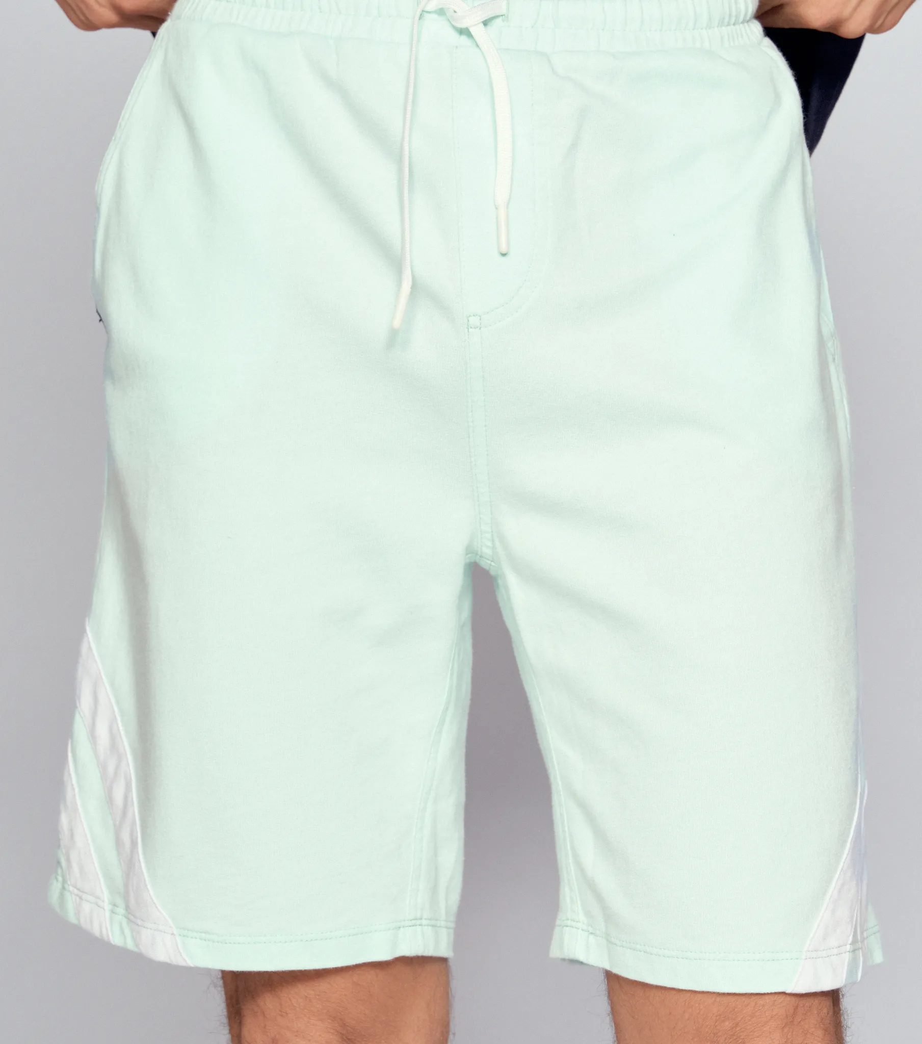 Colins Bermuda Relaxed Con Cortes En Contraste Typer 835292 AC