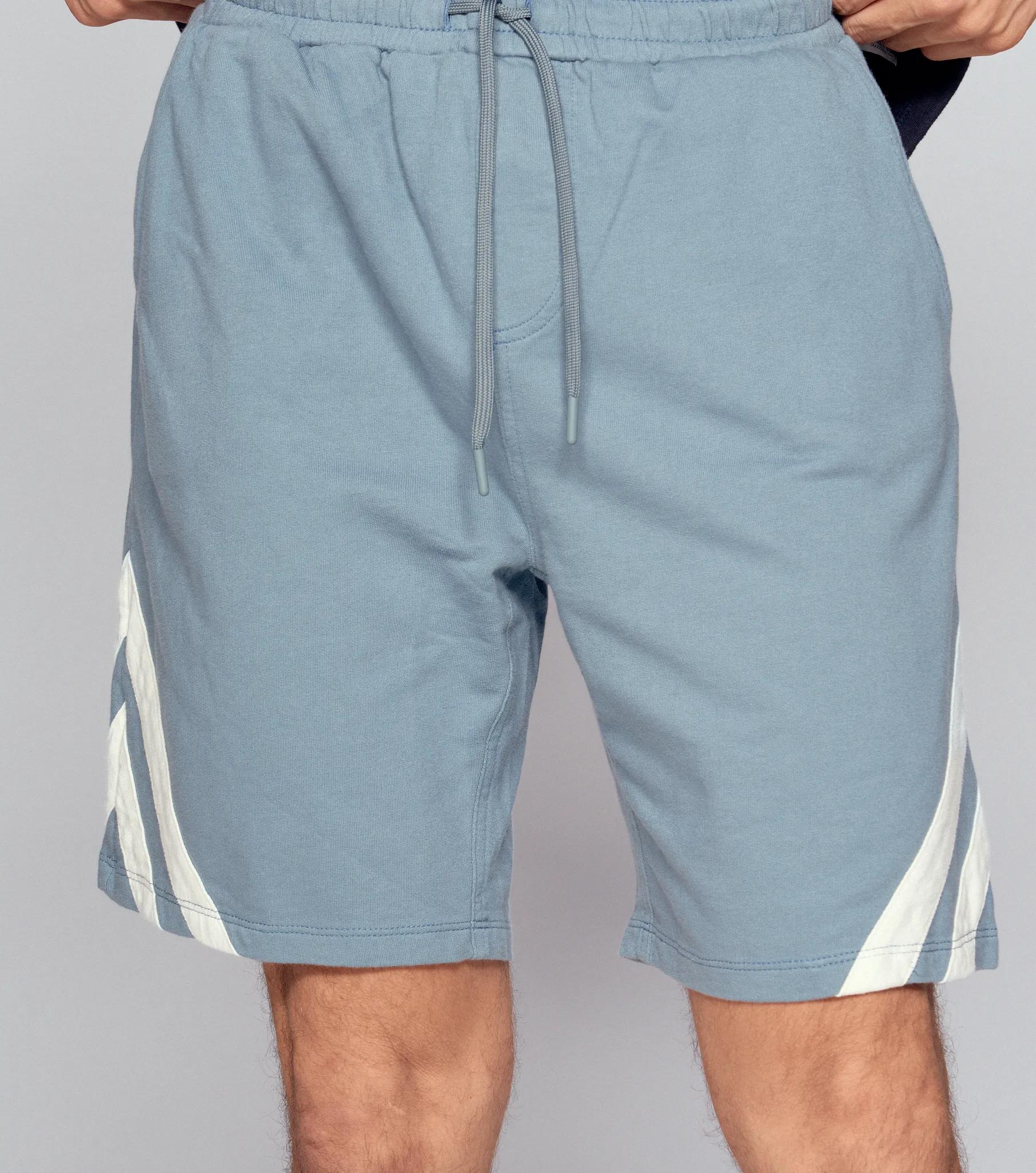 Colins Bermuda Relaxed Con Cortes En Contraste Typer 835292 
