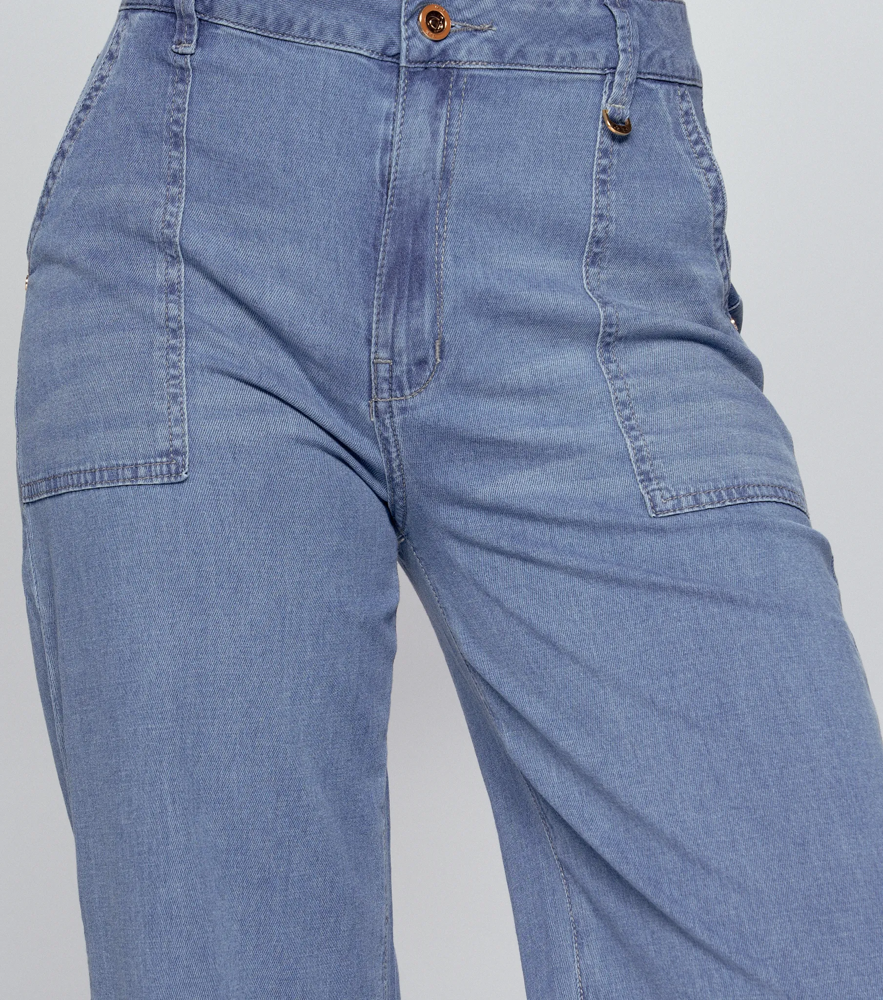 Jean Para Mujer Con Bolsillos Parche Barcelona Vanessa Derek 834778 AZ