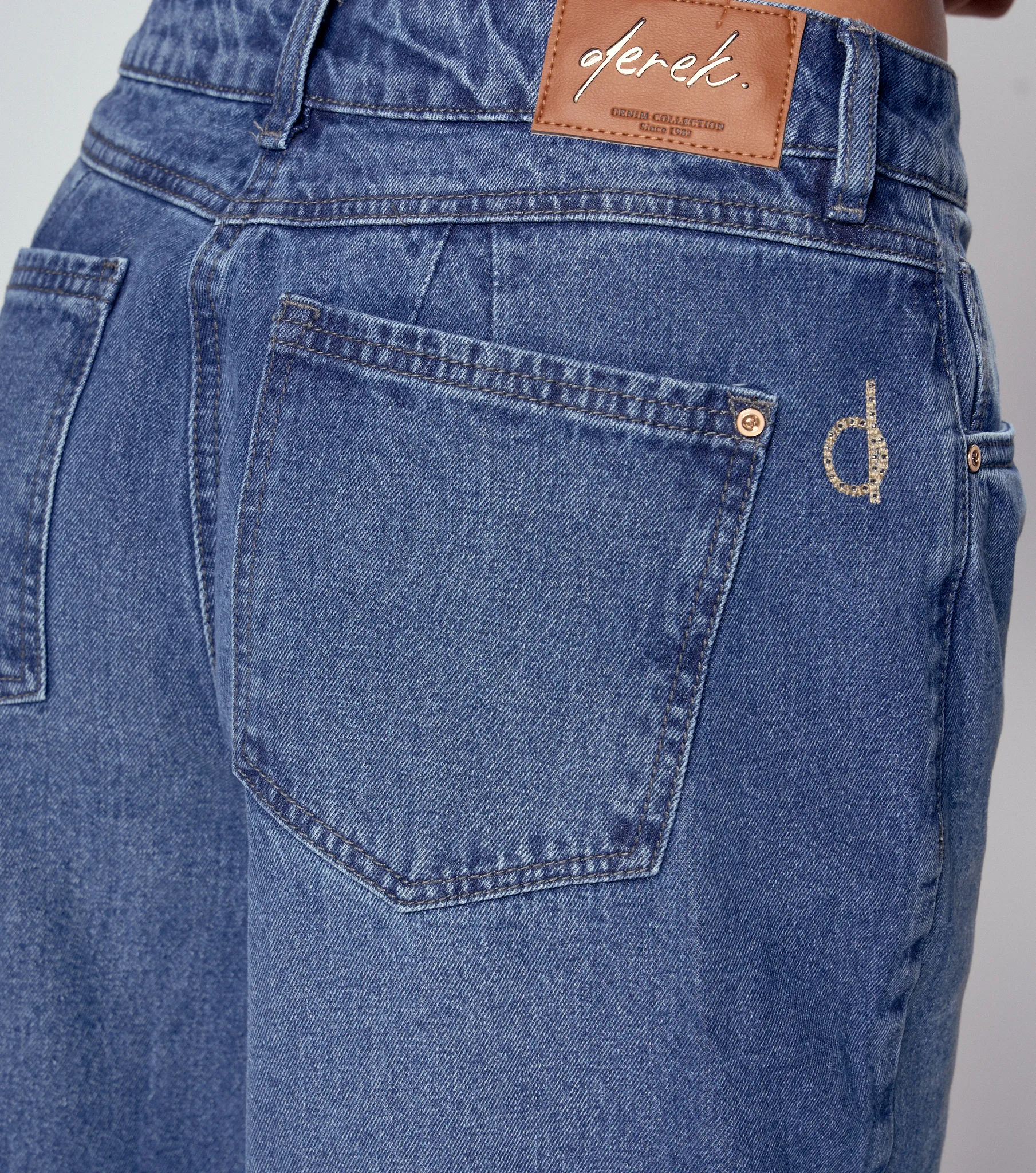 Jean Wide Leg Con Proceso Praga Anastacia Derek 834771 AZ