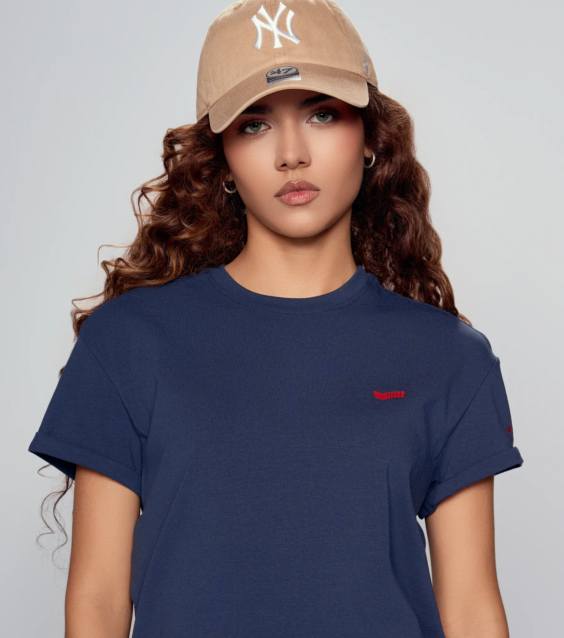 Londra T Shirt Relaxed Femenina Gas 835436 AV