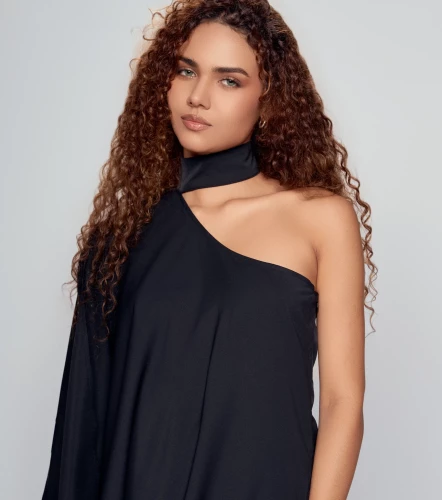 Madelaide Blusa Asimetrica Con Detalle En Cuello Unicolor DerekNG