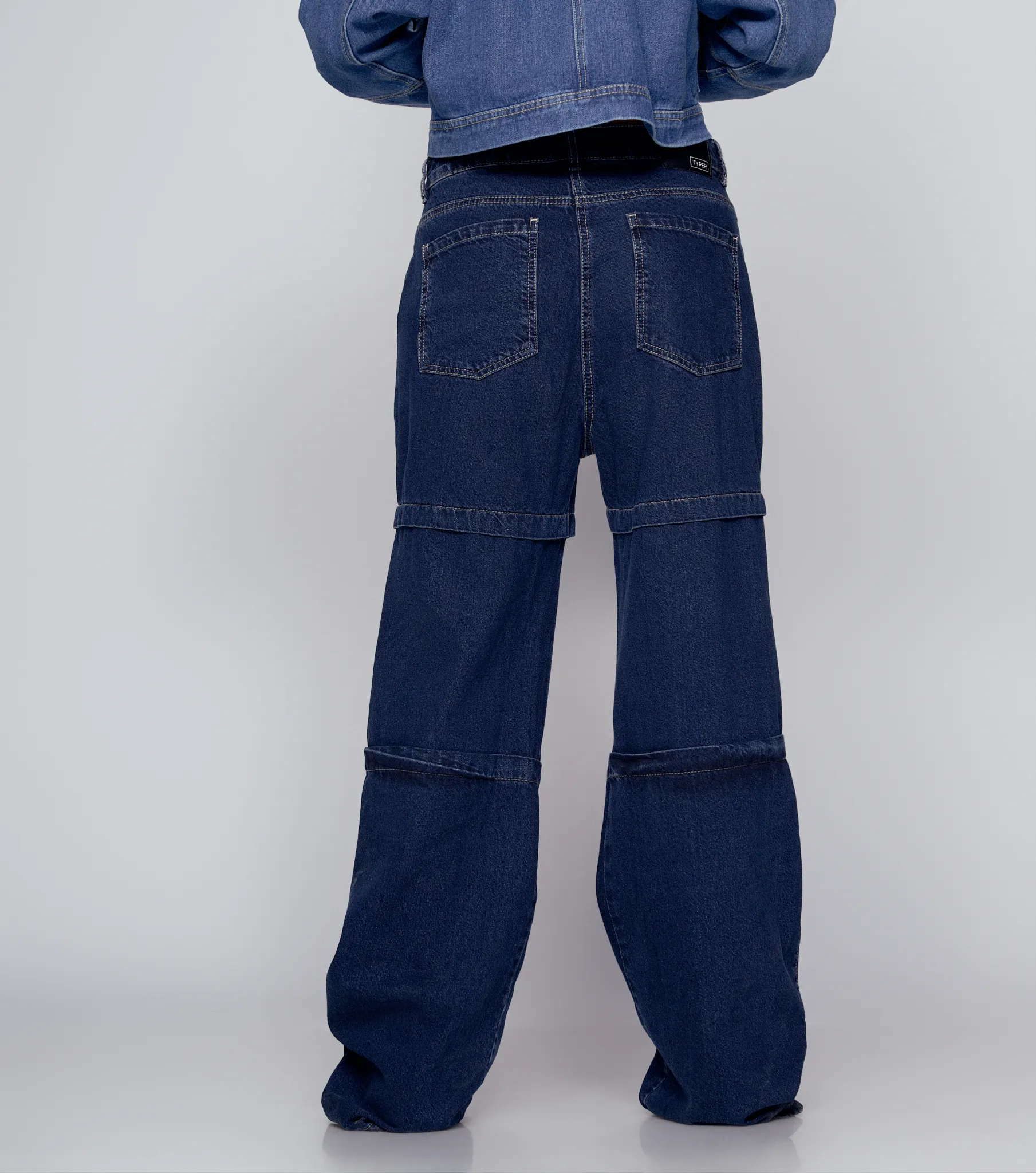 Merly Jean Wideleg TyperAZ