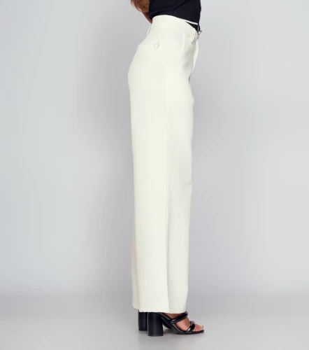 Pantalon Para Mujer Emily Bota Bell Unicolor Emily DerekBL