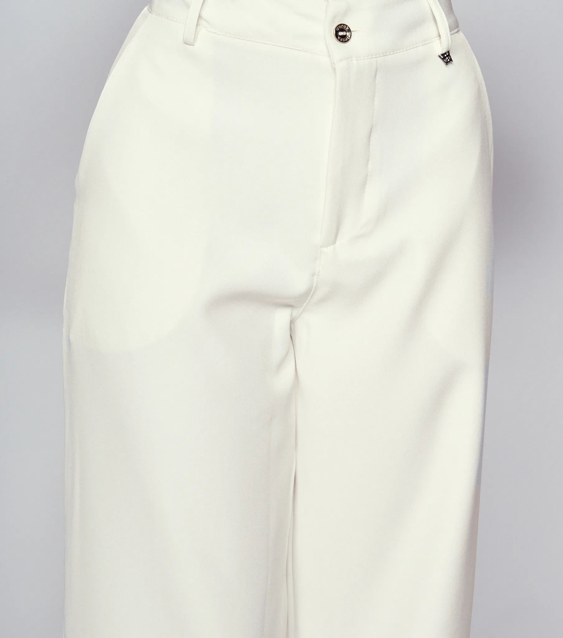 Pantalon Para Mujer Emily Bota Bell Unicolor Emily Derek 830208 BL