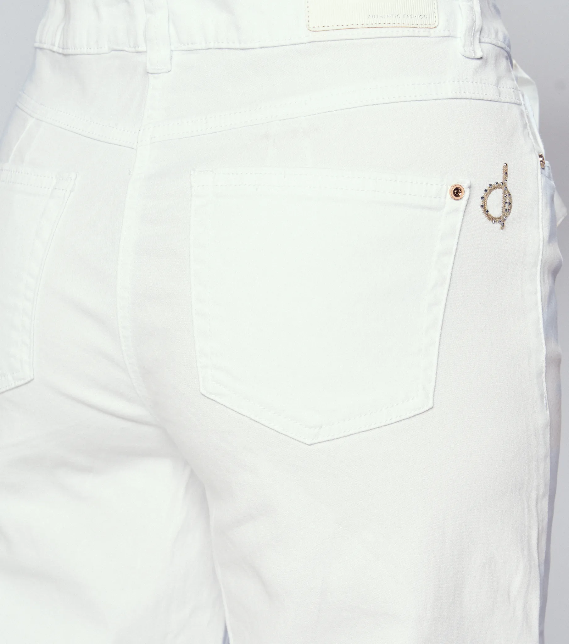 Pantalon Para Mujer En Drill Bota Recta Praga Kym Derek 834899 BL