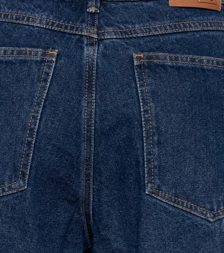 Siggy Jean Carpintero TyperAZ