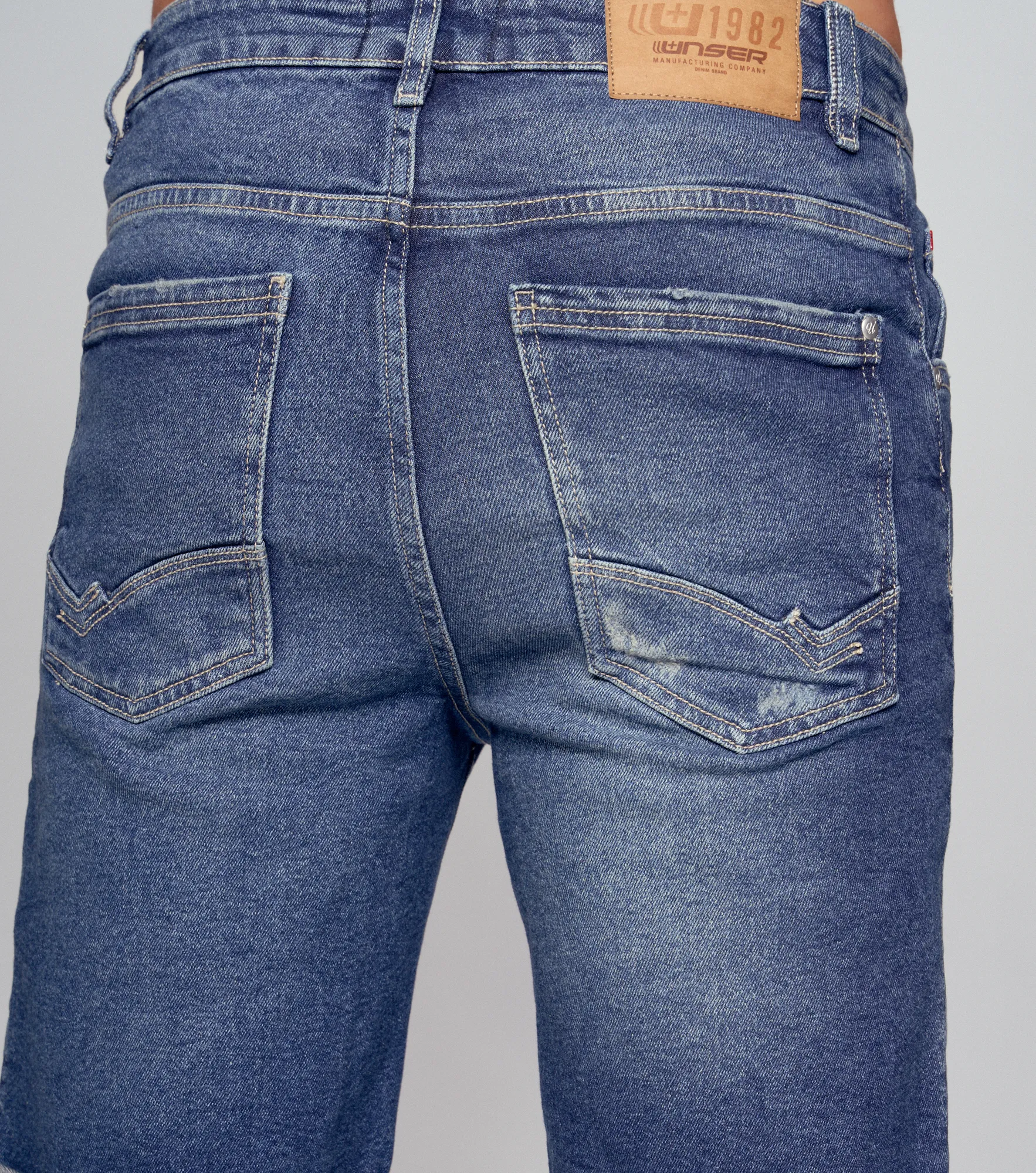 Bermuda Para Hombre En Indigo 5 Bolsillos Unser 834223 AZ