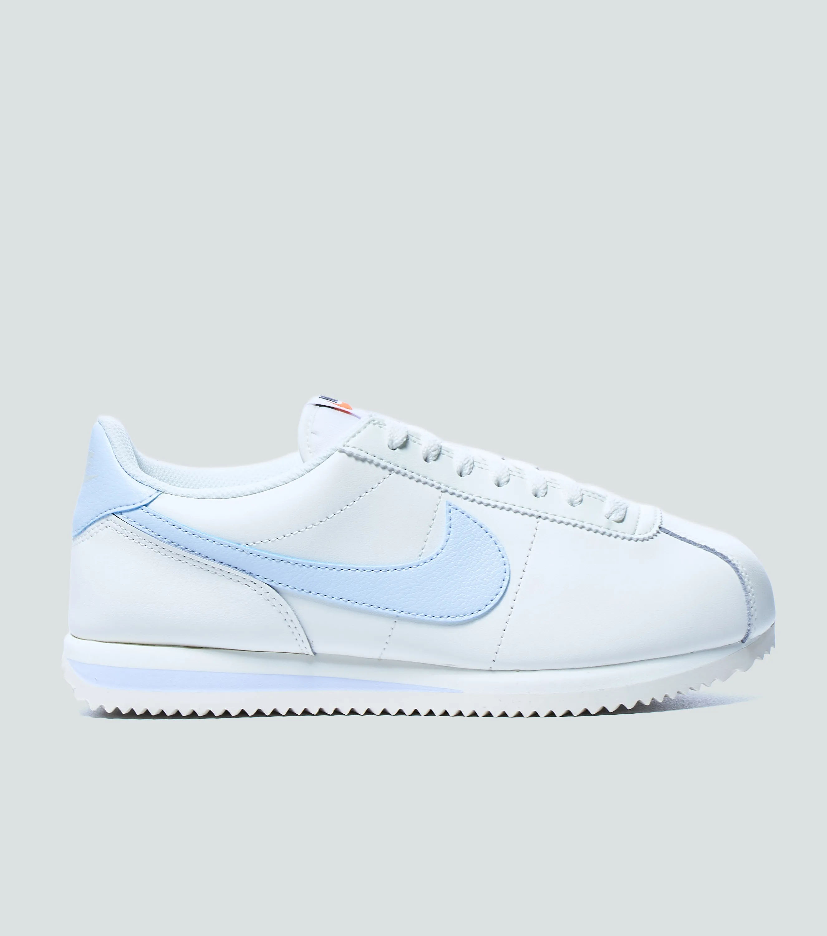 Tenis Nike W Cortez LtrCR