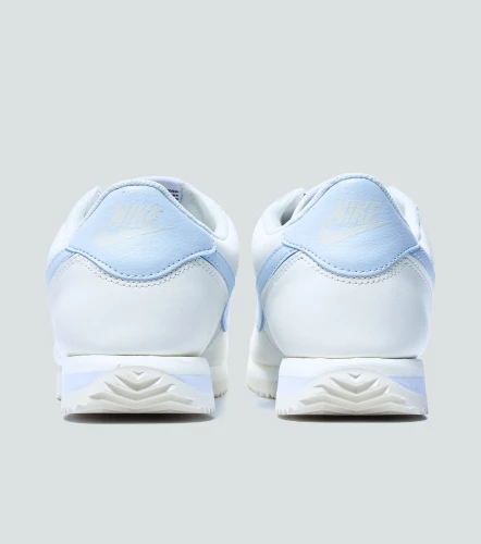 Tenis Nike W Cortez LtrCR