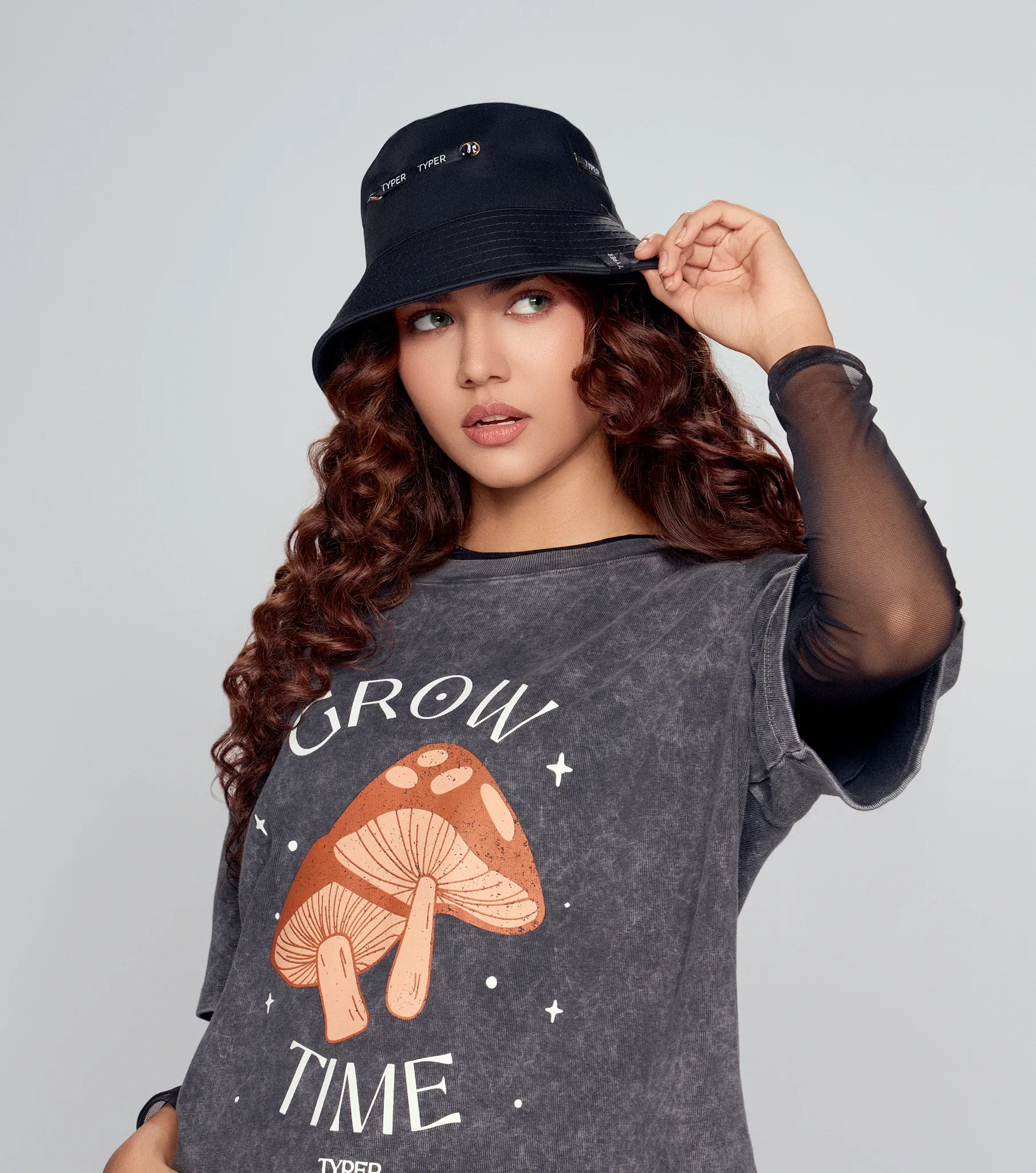 Clar Bucket Hat Con Sesgo Contramarcado TyperNG