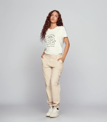 Lina Camiseta Unicolor Con Estampado UnserAR