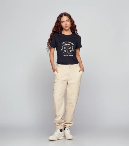 Lina Camiseta Unicolor Con Estampado UnserNG