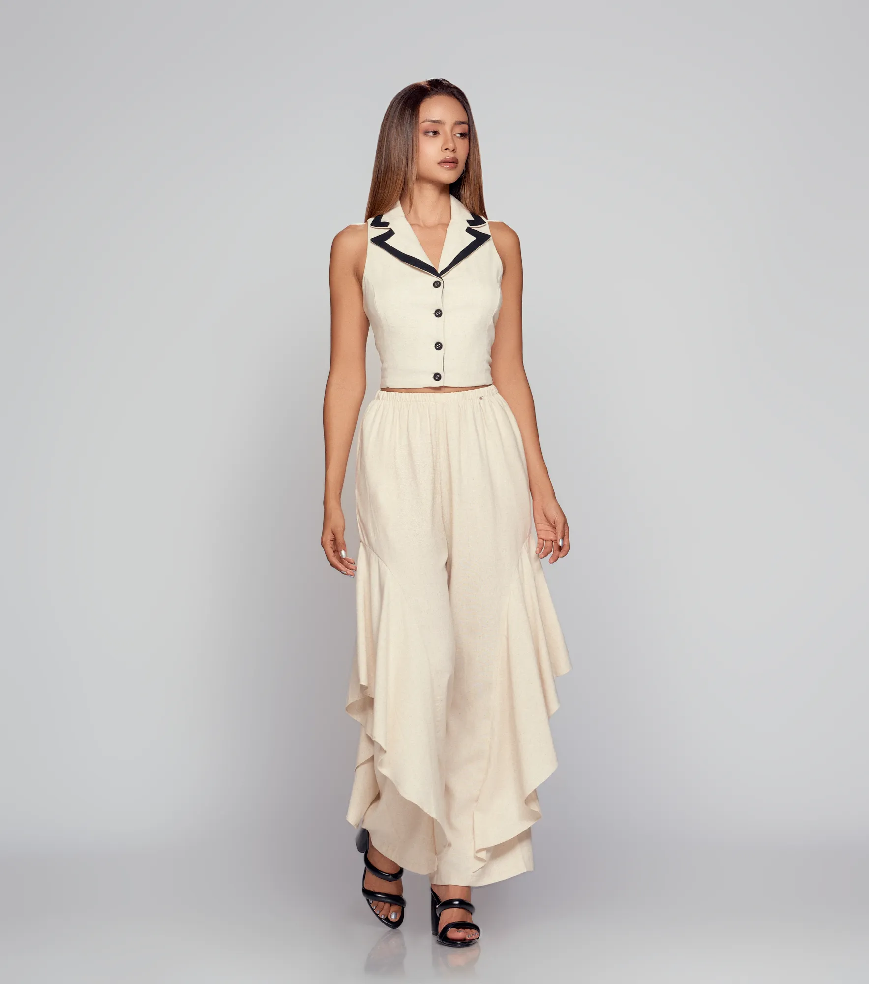 Pantalon Unicolor Con Diseno Hoja En Costado Derek 834686 KQ