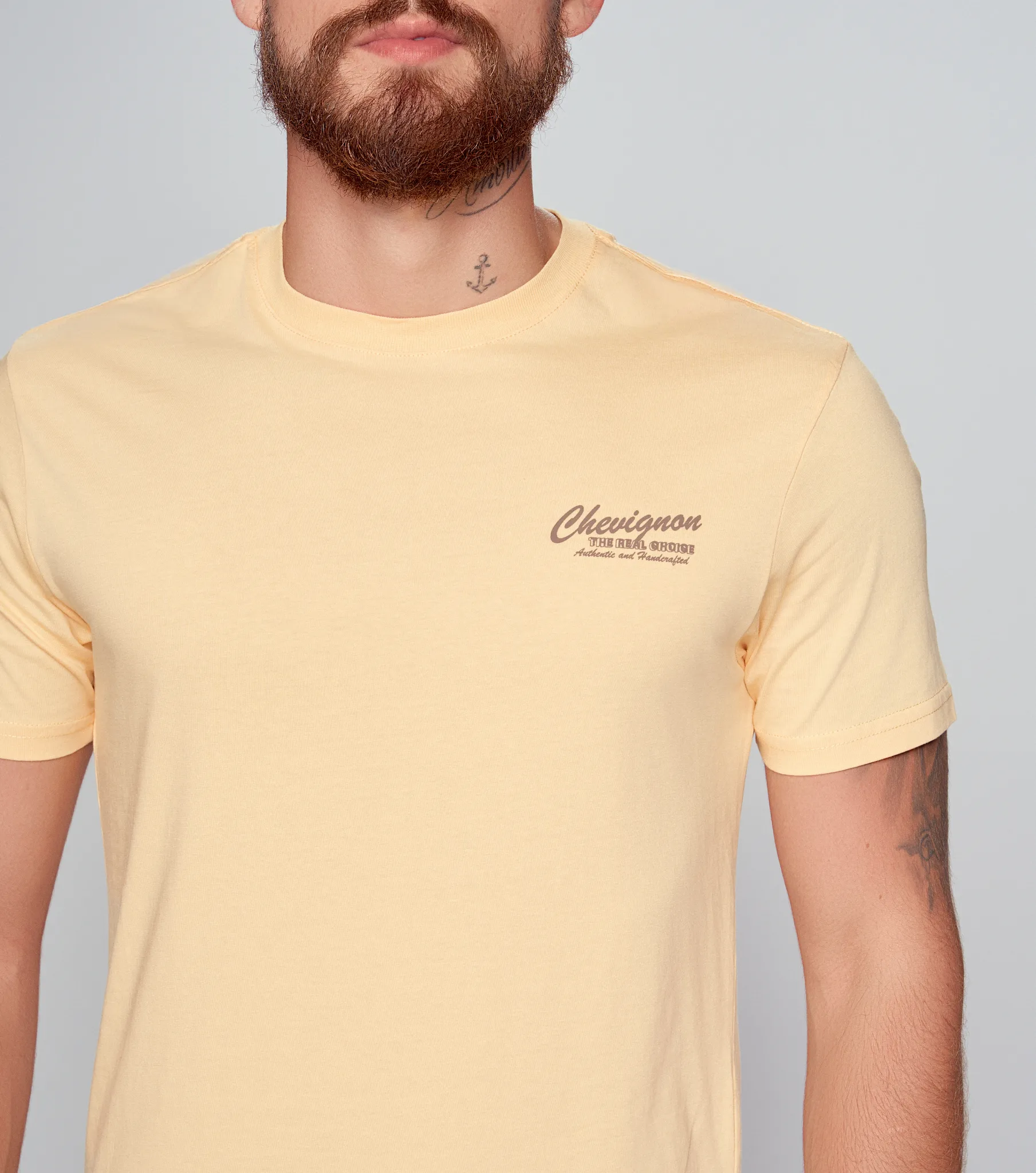 Camiseta Chevignon Authentic Graphic T Shirt 131124 AM