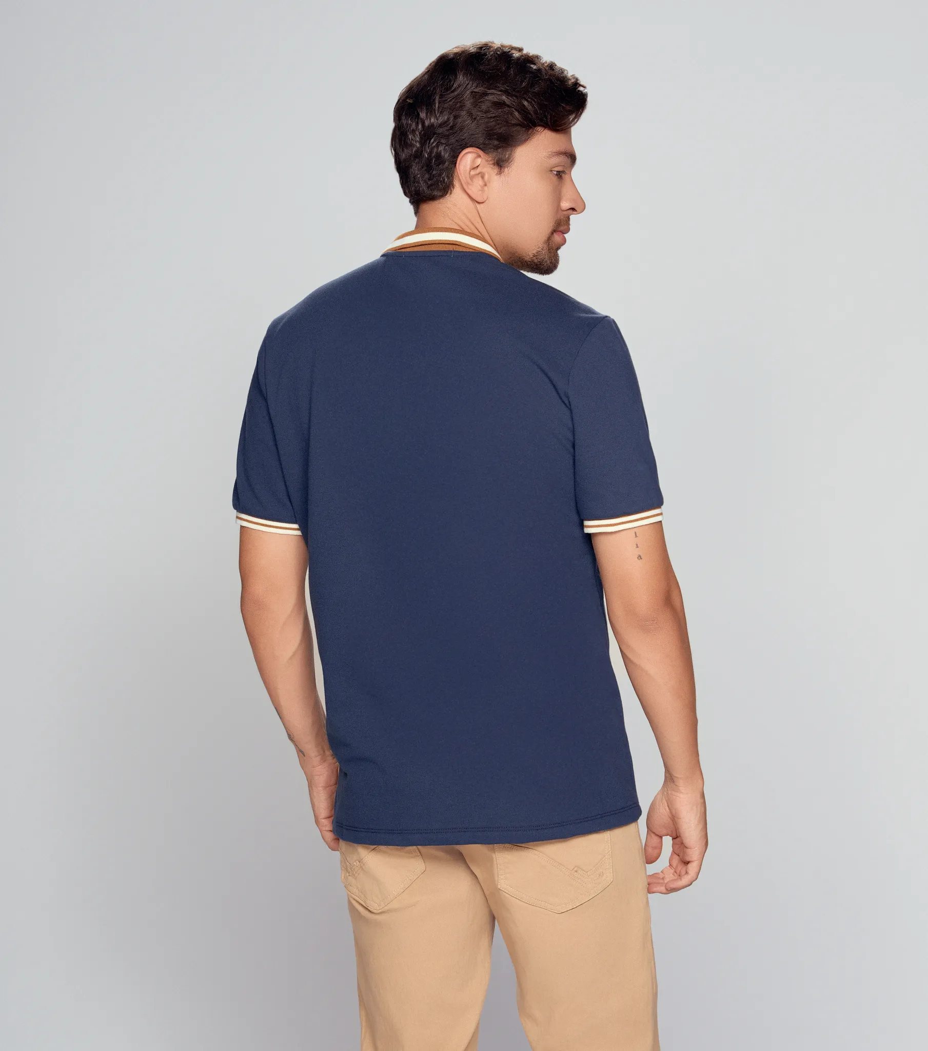 Comfort Marc Polo Con Combinacion En Cuello Unser 835115 AV