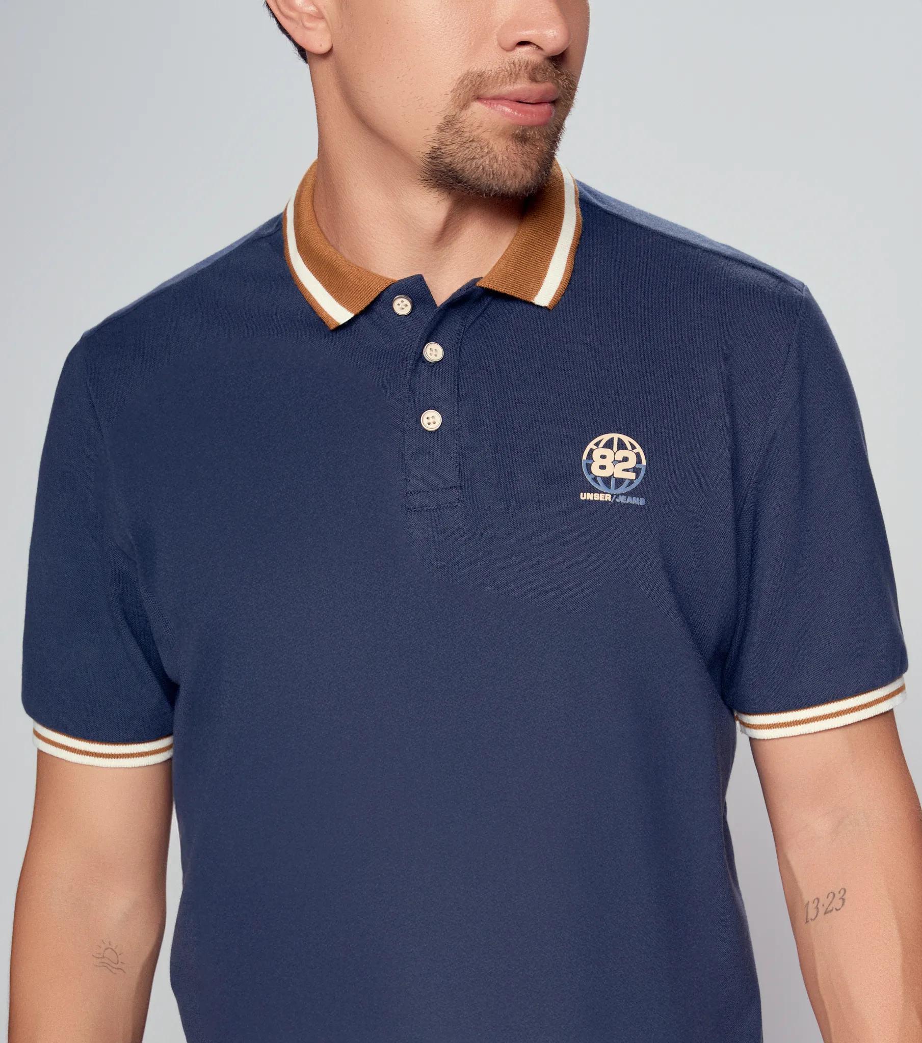 Comfort Marc Polo Con Combinacion En Cuello Unser 835115 AV