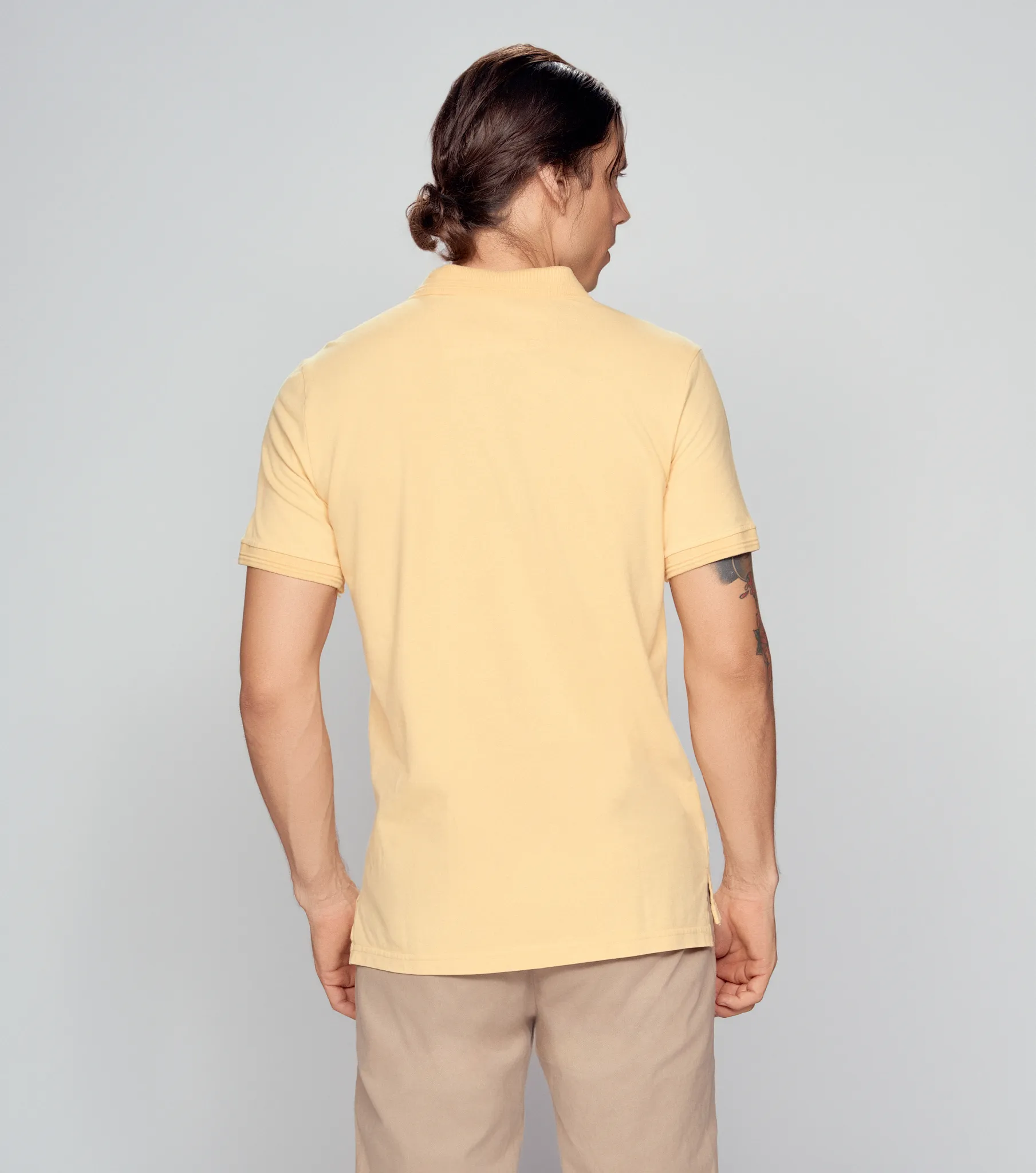 Comfort Yohan Polo Unicolor Con Cuello Unser 832977 AM