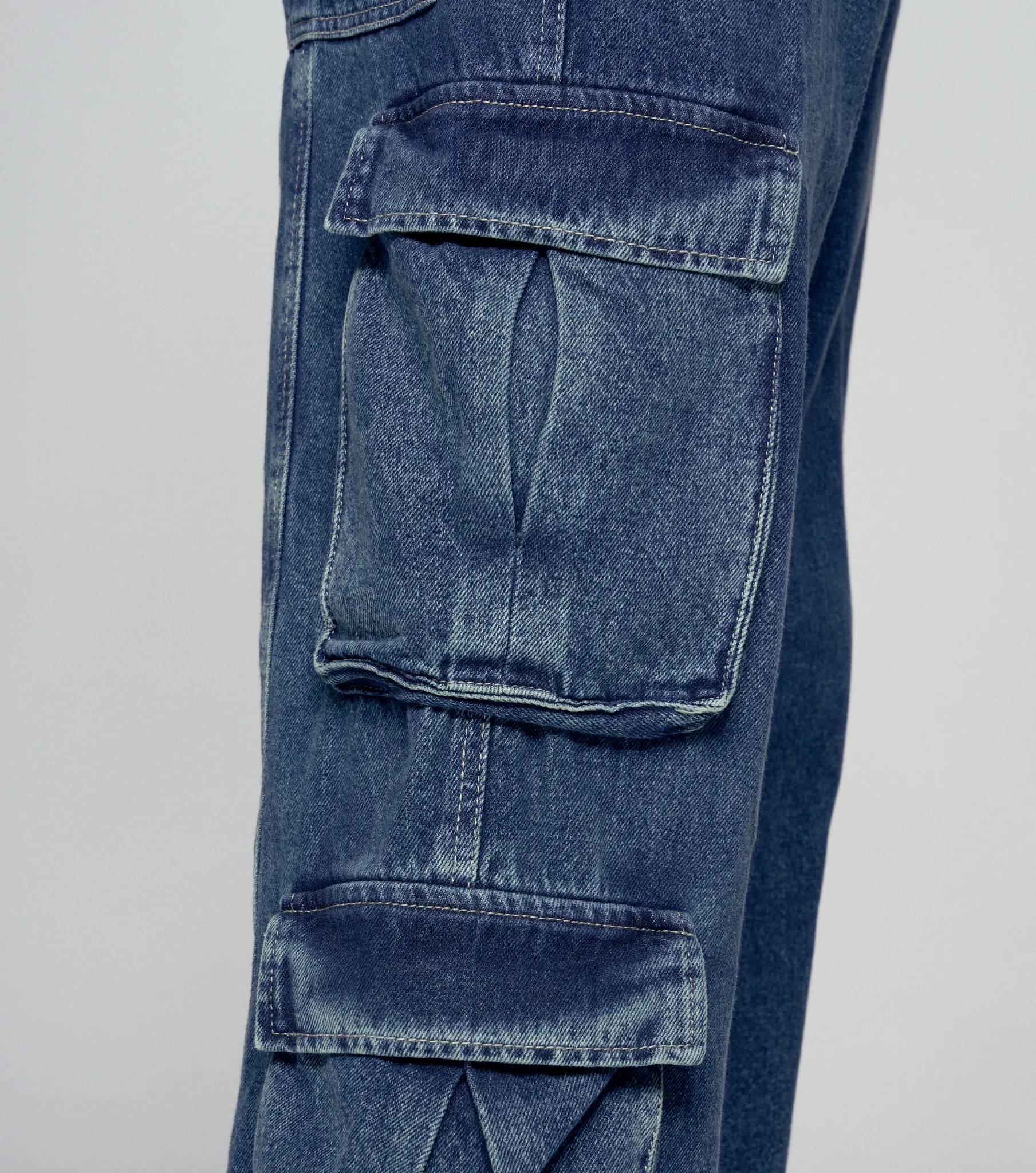 Liam Jean Cargo Relaxed Typer 834513 AZ