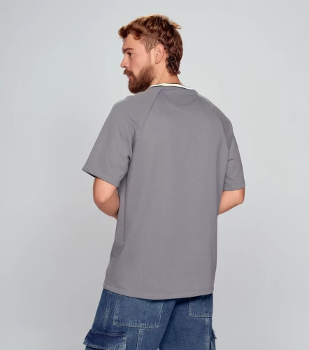 Niall T Shirt Oversise Bordada Con Cuello Tejido TyperGR