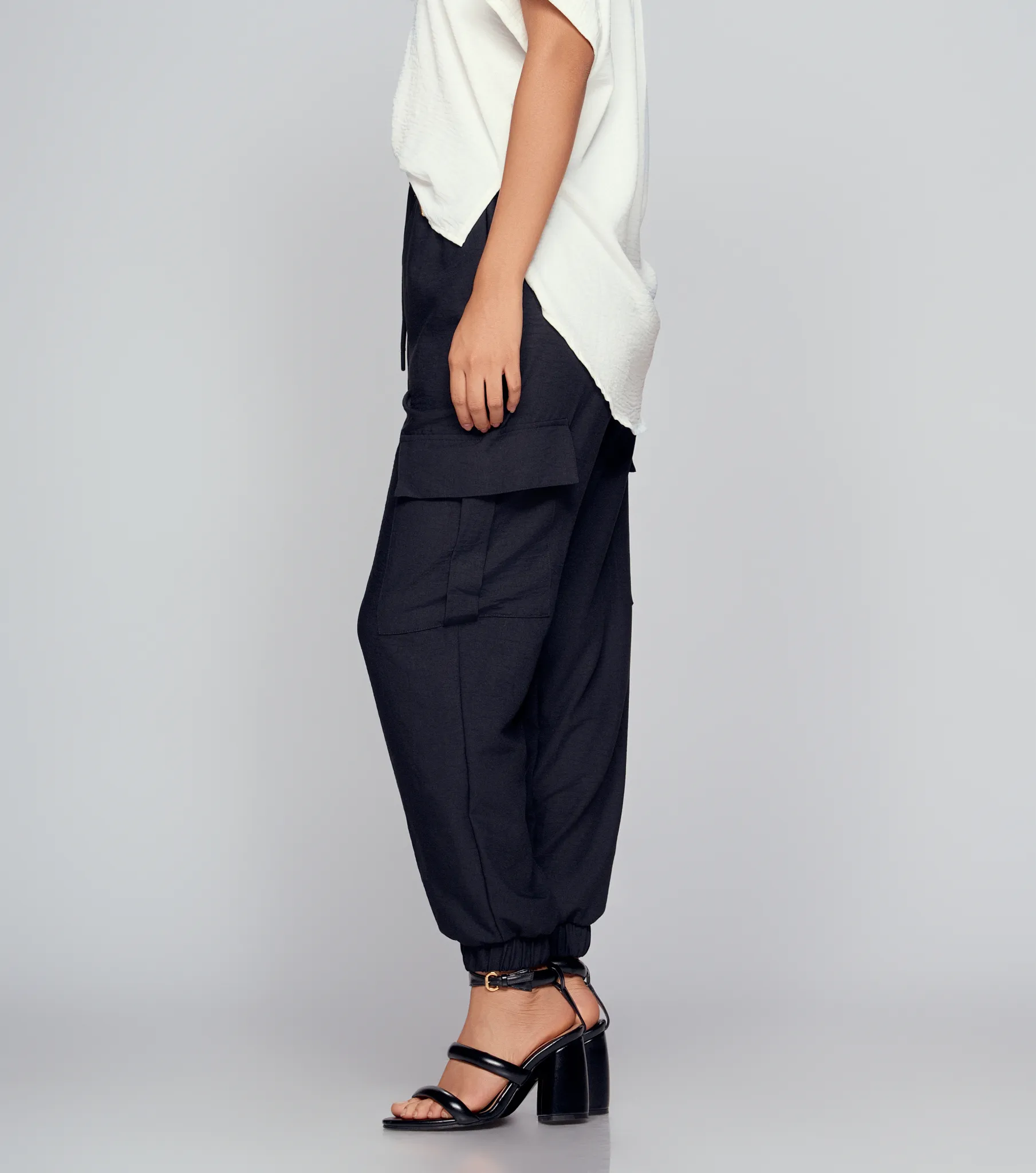 Pantalon Para Mujer Unicolor Derek 834336 NG