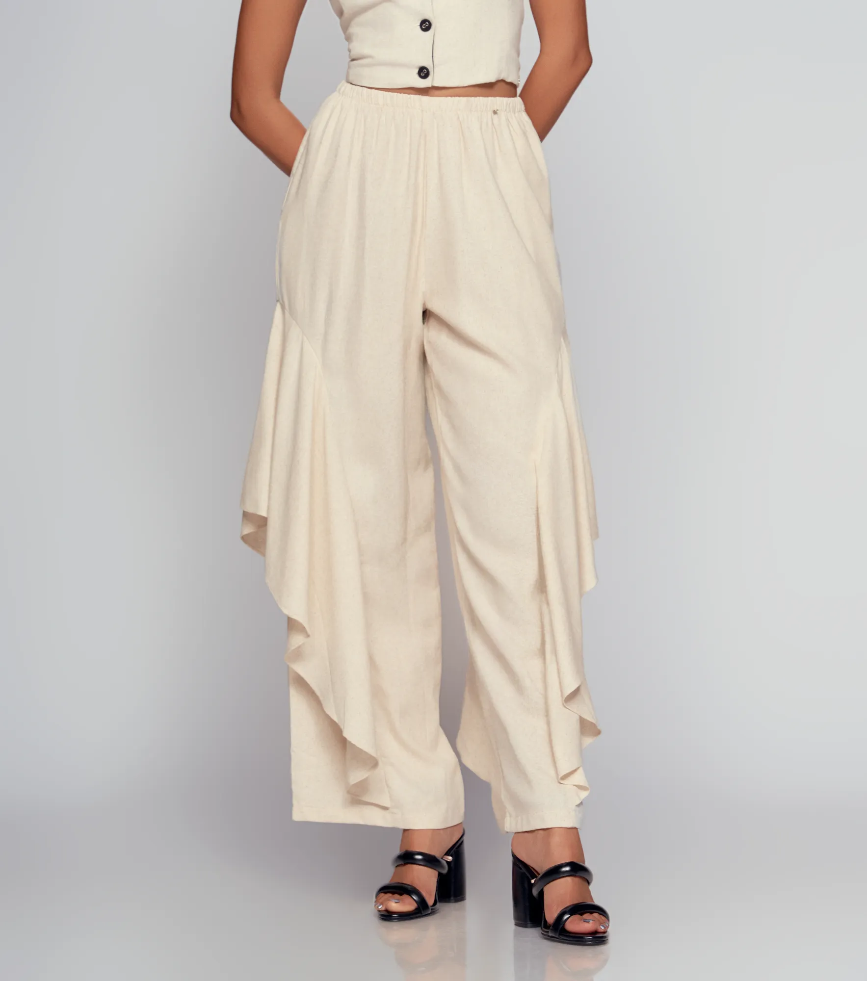 Pantalon Unicolor Con Diseno Hoja En Costado Derek 834686 KQ