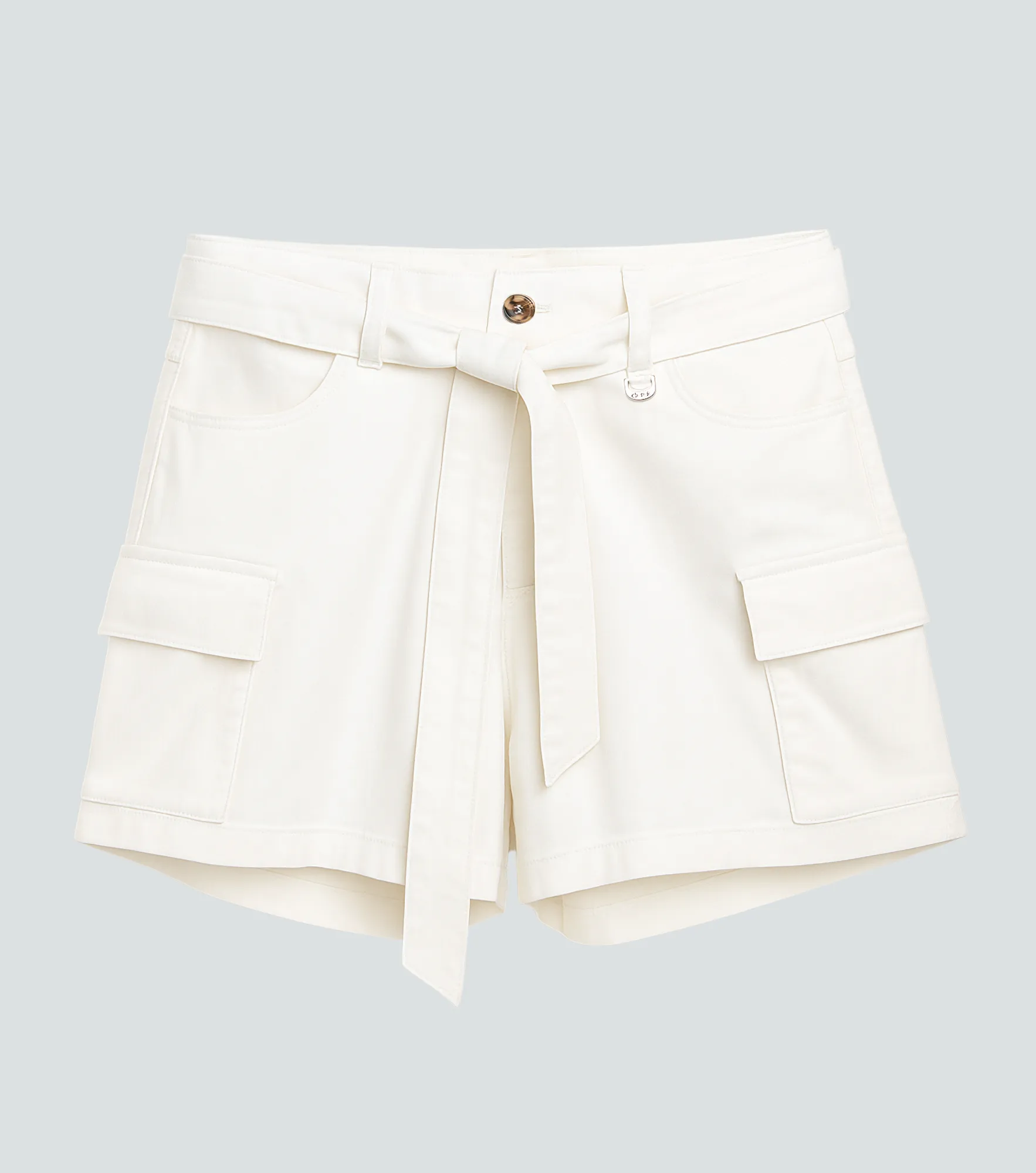 Short Para Mujer Tipo Cargo Unicolor Ivonne Derek 831693 AR