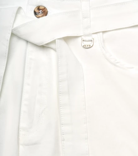 Short Para Mujer Tipo Cargo Unicolor Ivonne DerekAR