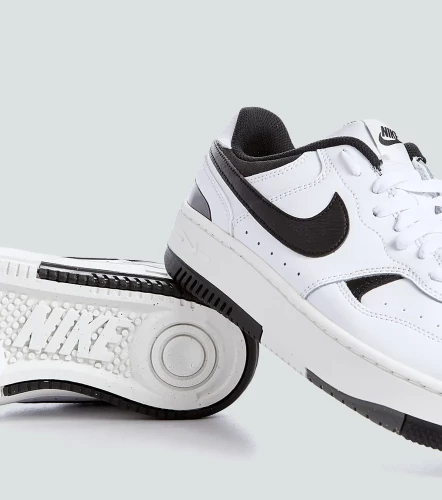 Tenis Nike Gamma ForceBL