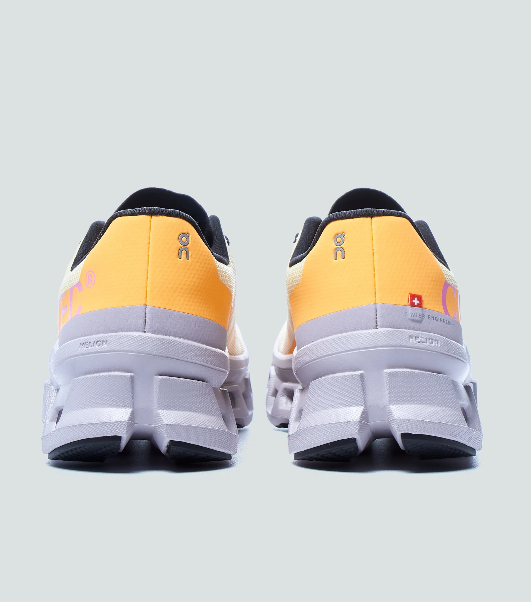 Tenis On Running Cloudmonster 131186 BG