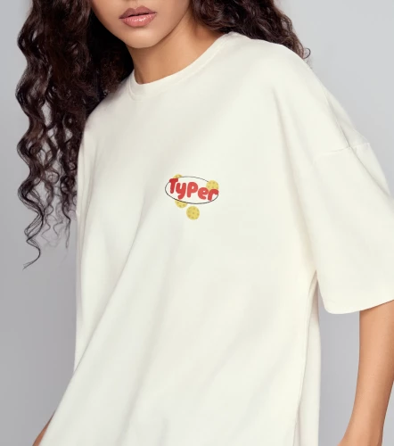 Ludmila T Shirt Oversize Estampada TyperAR