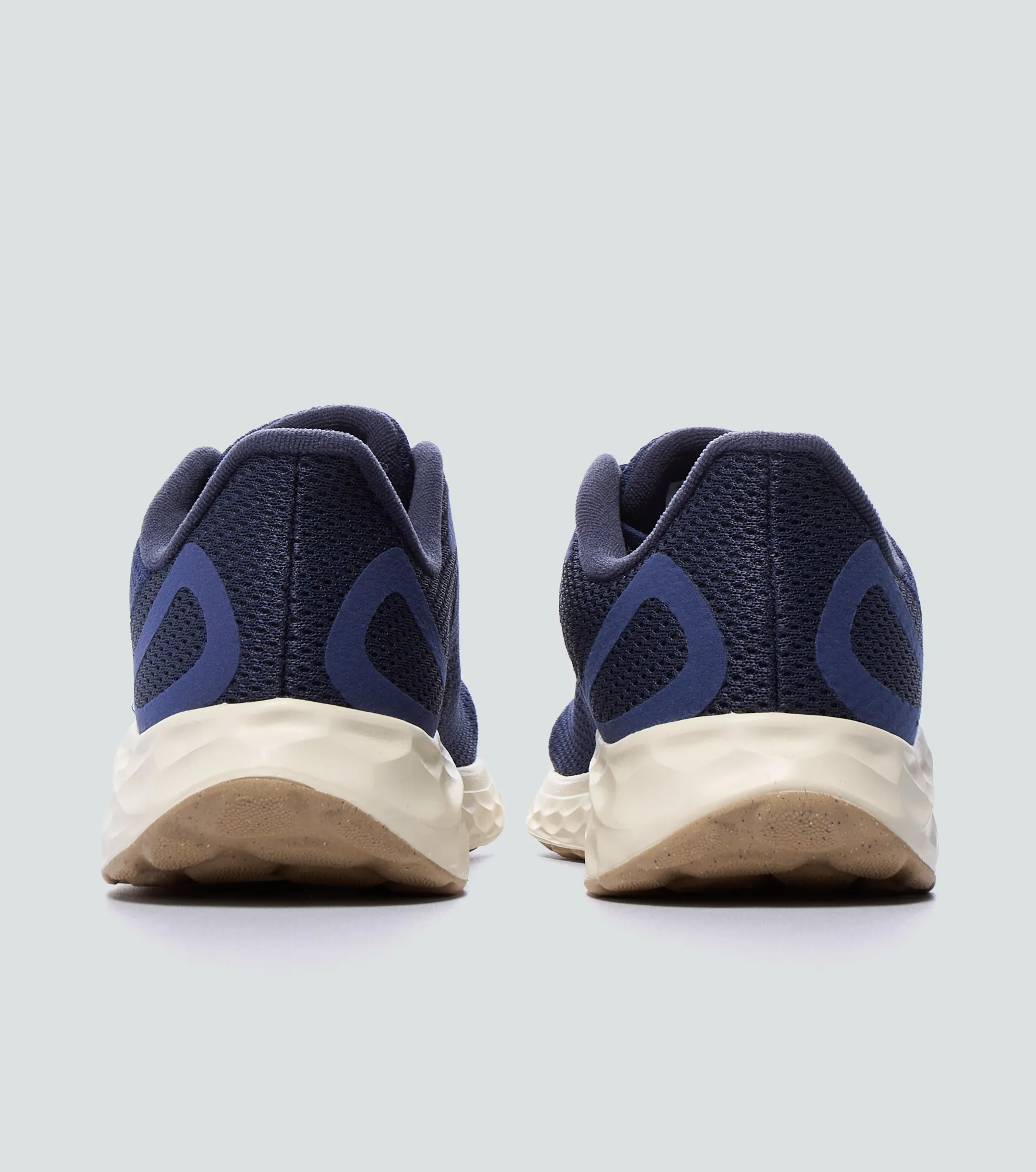 Tenis New Balance Fresh Foam Arishi V4 131385 AZ