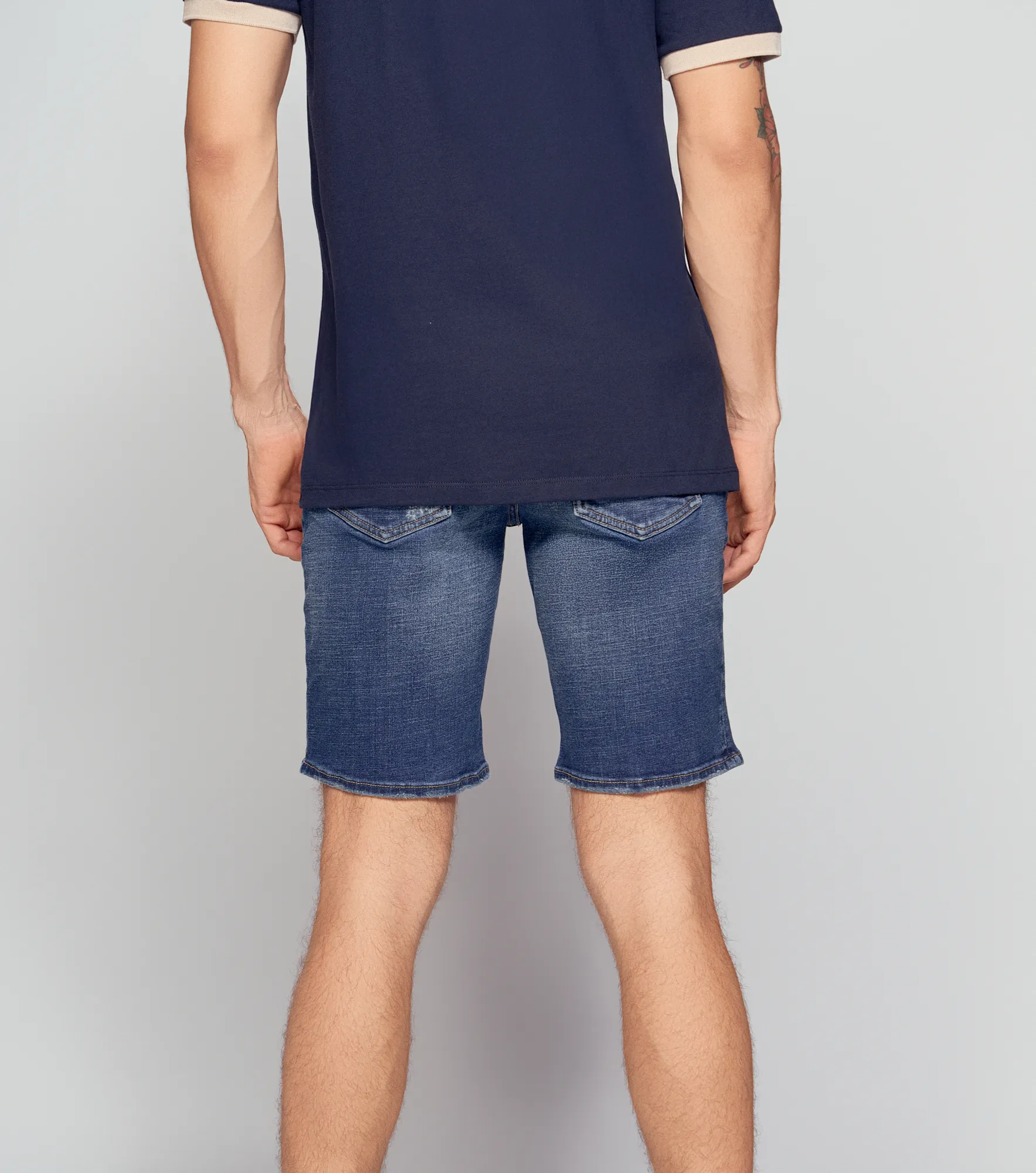 Bermuda Para Hombre Tono Azul Medio Clasica Unser 835076 AZ