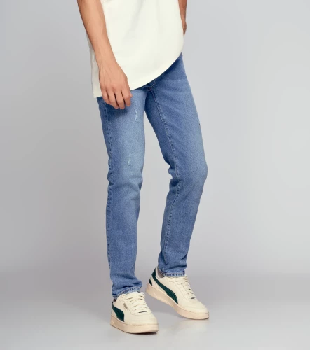 Iron Tyler Jean Con Proceso Desgastes Y Botonera UnserAZ