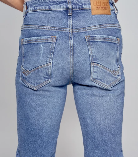 Iron Tyler Jean Con Proceso Desgastes Y Botonera UnserAZ