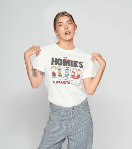 Laury T Shirt Peanuts Unicolor Con Estampado Delantero UnserBL