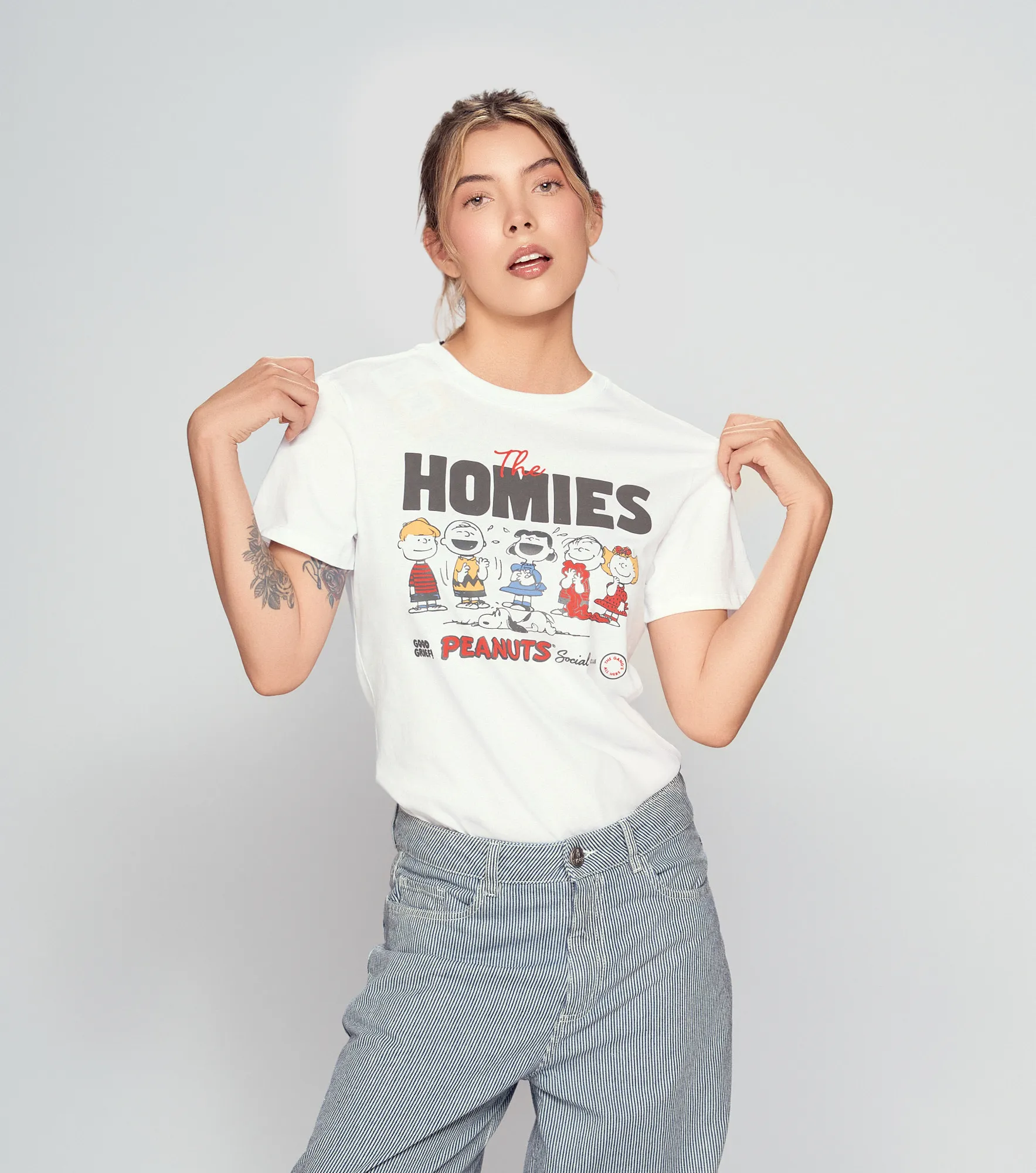 Laury T Shirt Peanuts Unicolor Con Estampado Delantero UnserBL