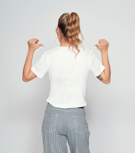 Laury T Shirt Peanuts Unicolor Con Estampado Delantero UnserBL