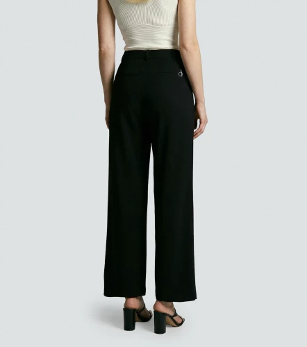 Pantalon Para Mujer Emily Bota Bell Unicolor Emily DerekNG