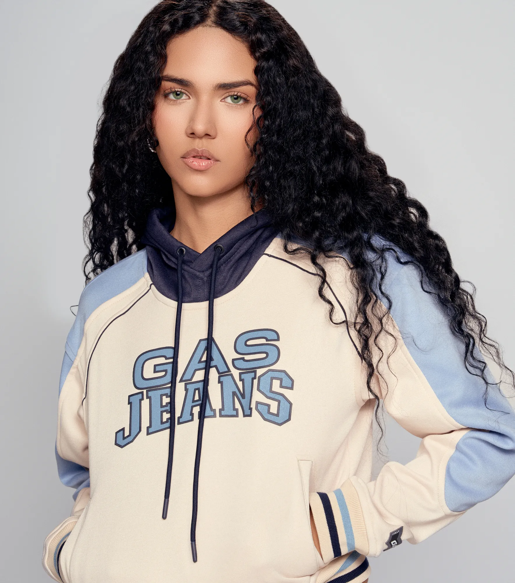 Selene Buzo Femenino Gas 832055 BG