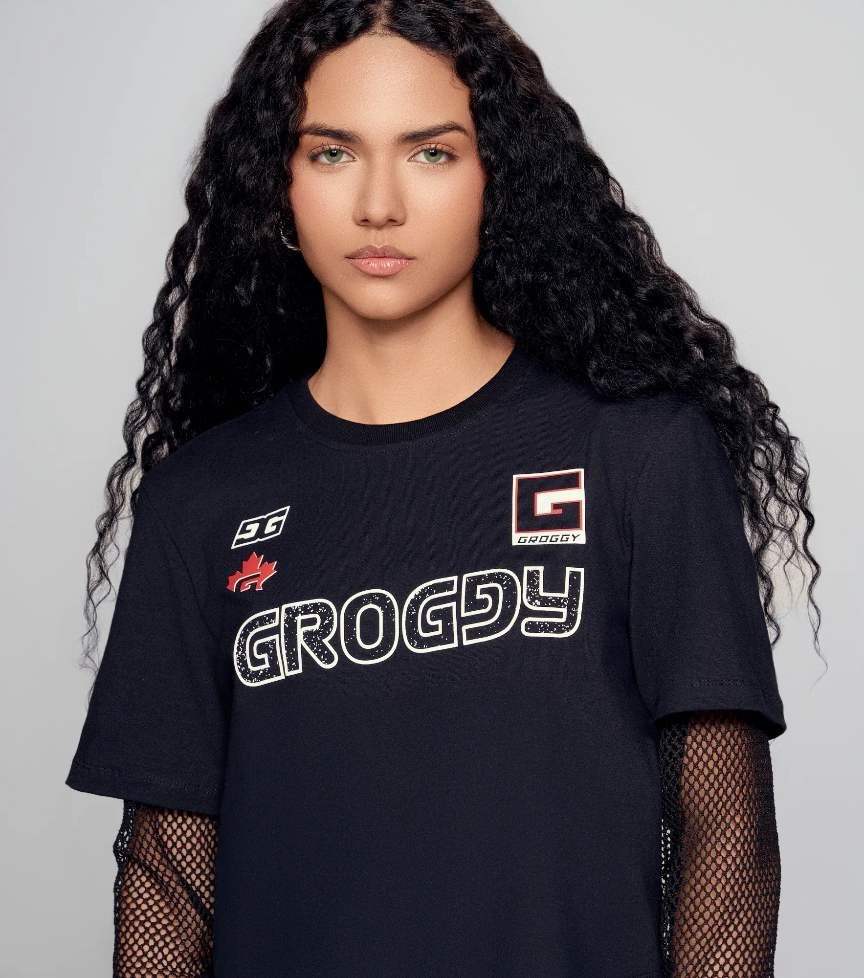Yara T Shir Regular Femenina Groggy 834576 NG