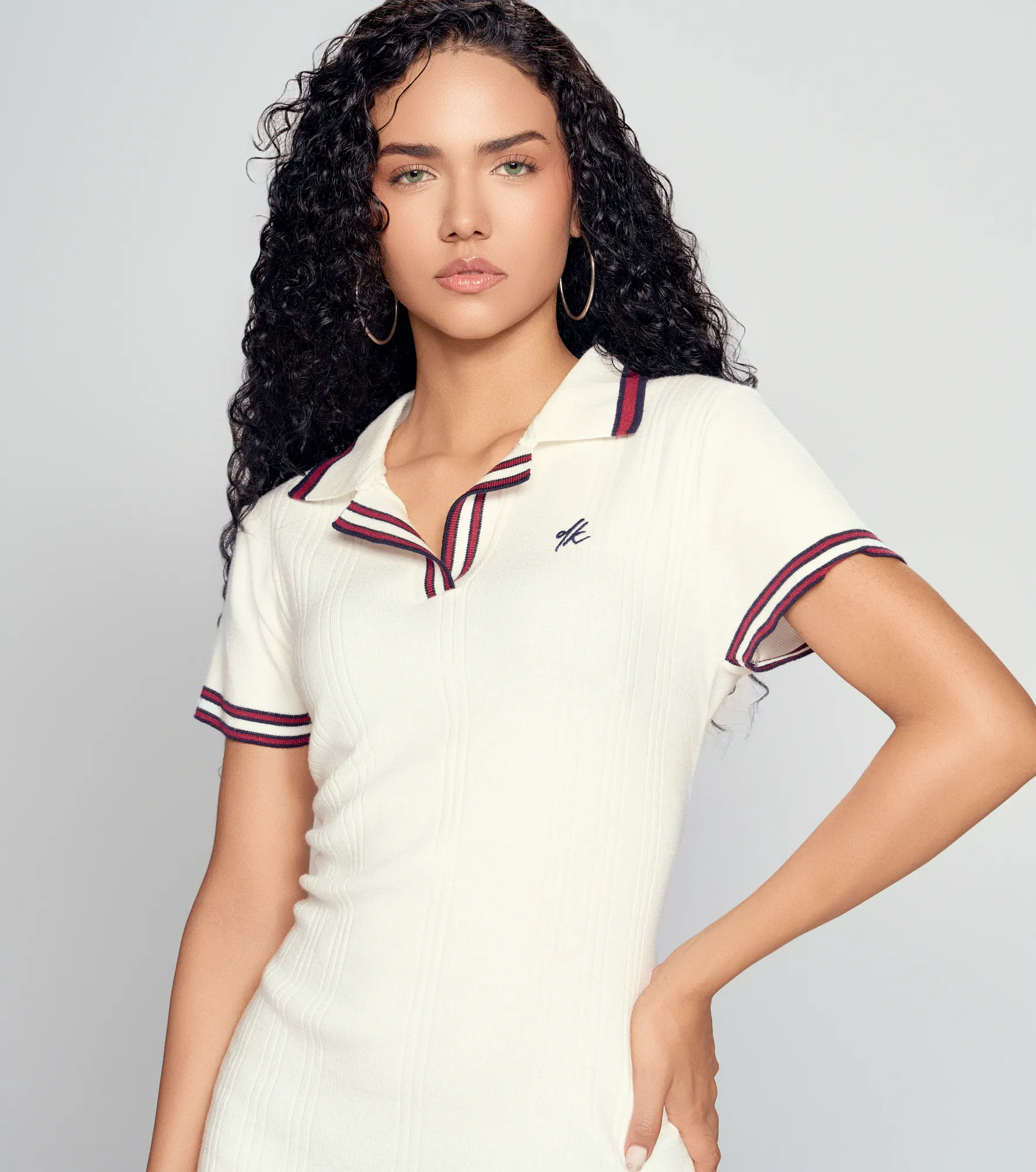 Vestido Corto Para Mujer Tejido Manga Corta Derek 834780 AR