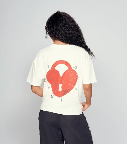 Jenn T Shirt Boxy Estampada Corazon TyperAR