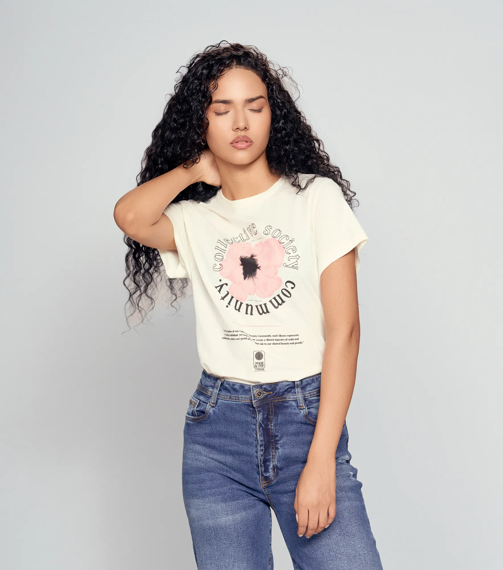 Julieth T Shirt Con Bordado Y Estampado Delantero Unser 836062 AR