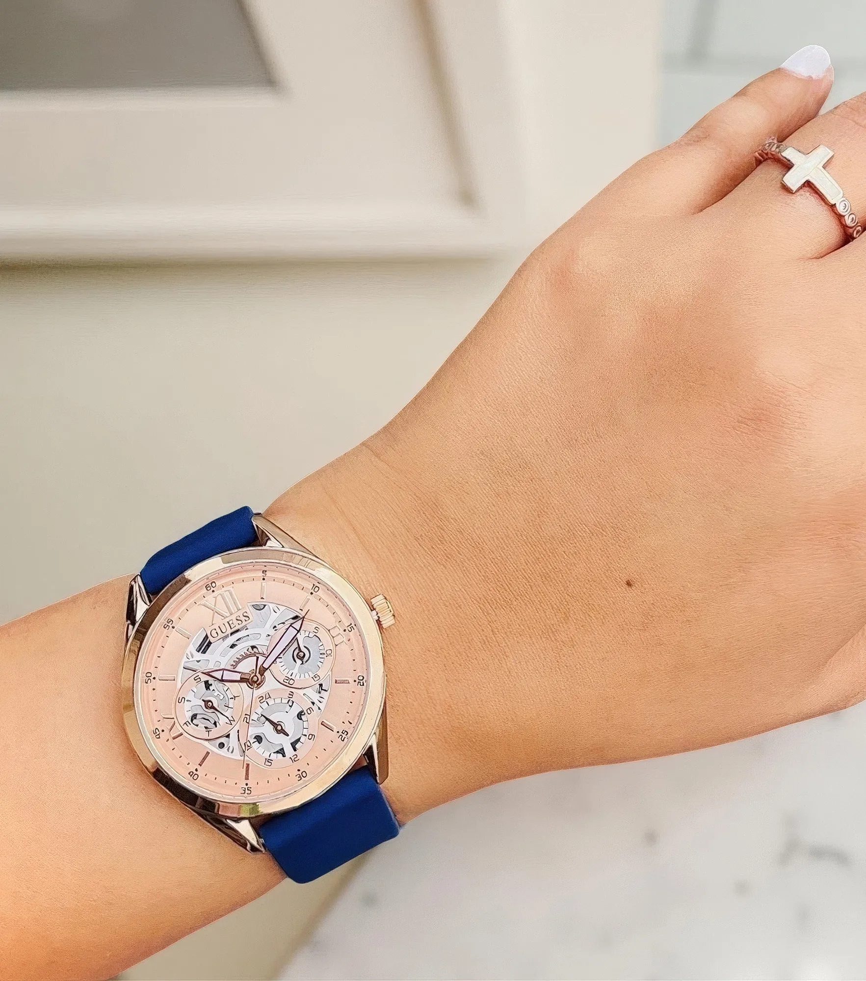 Reloj Guess Clear Cut 131694 AZ