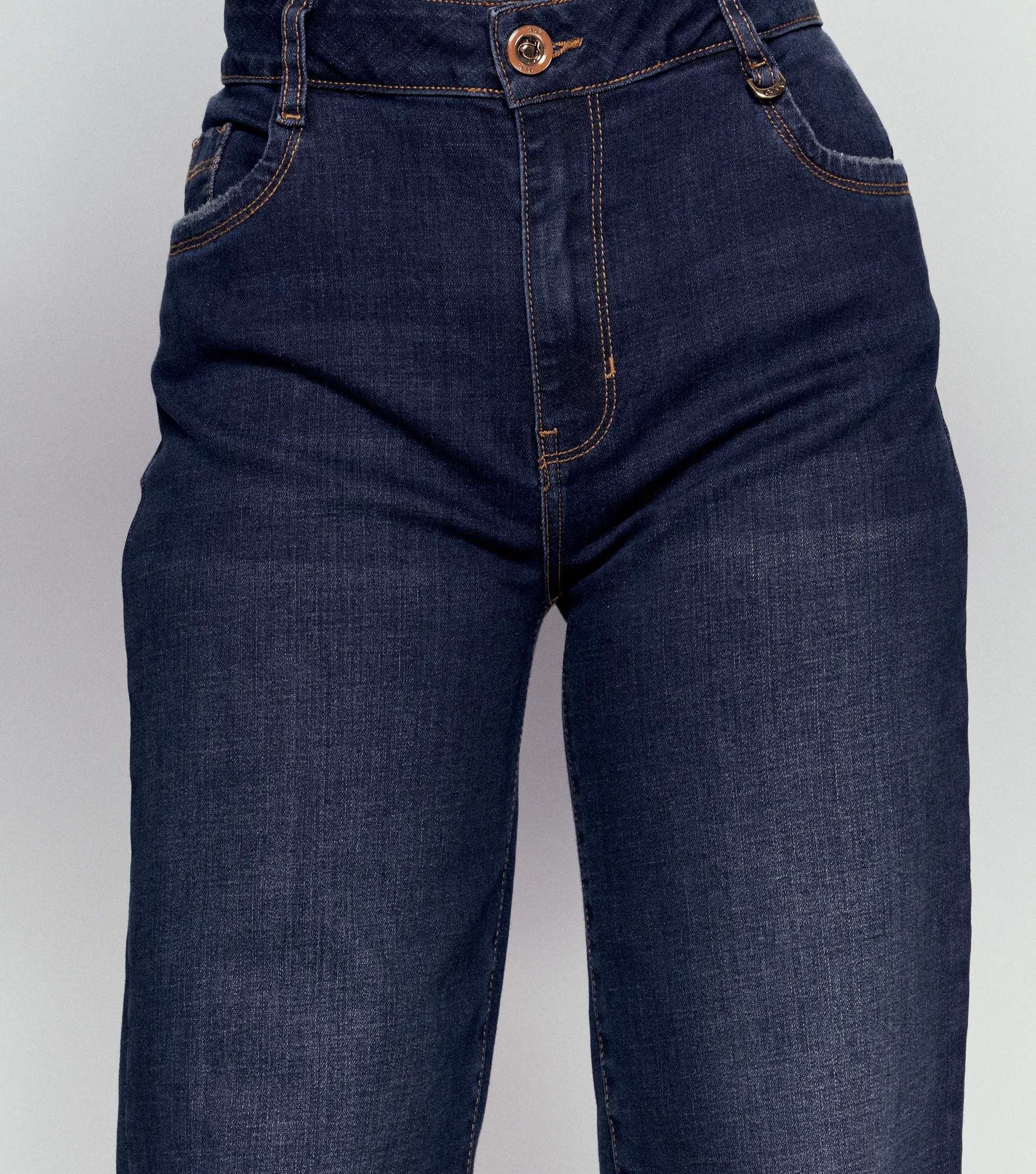 Jean Para Mujer Bota Recta Con Proceso Derek 835420 AZ