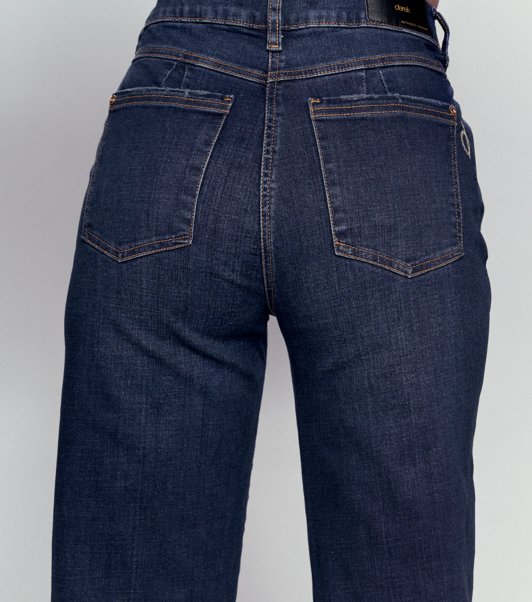 Jean Para Mujer Bota Recta Con Proceso Derek 835420 AZ